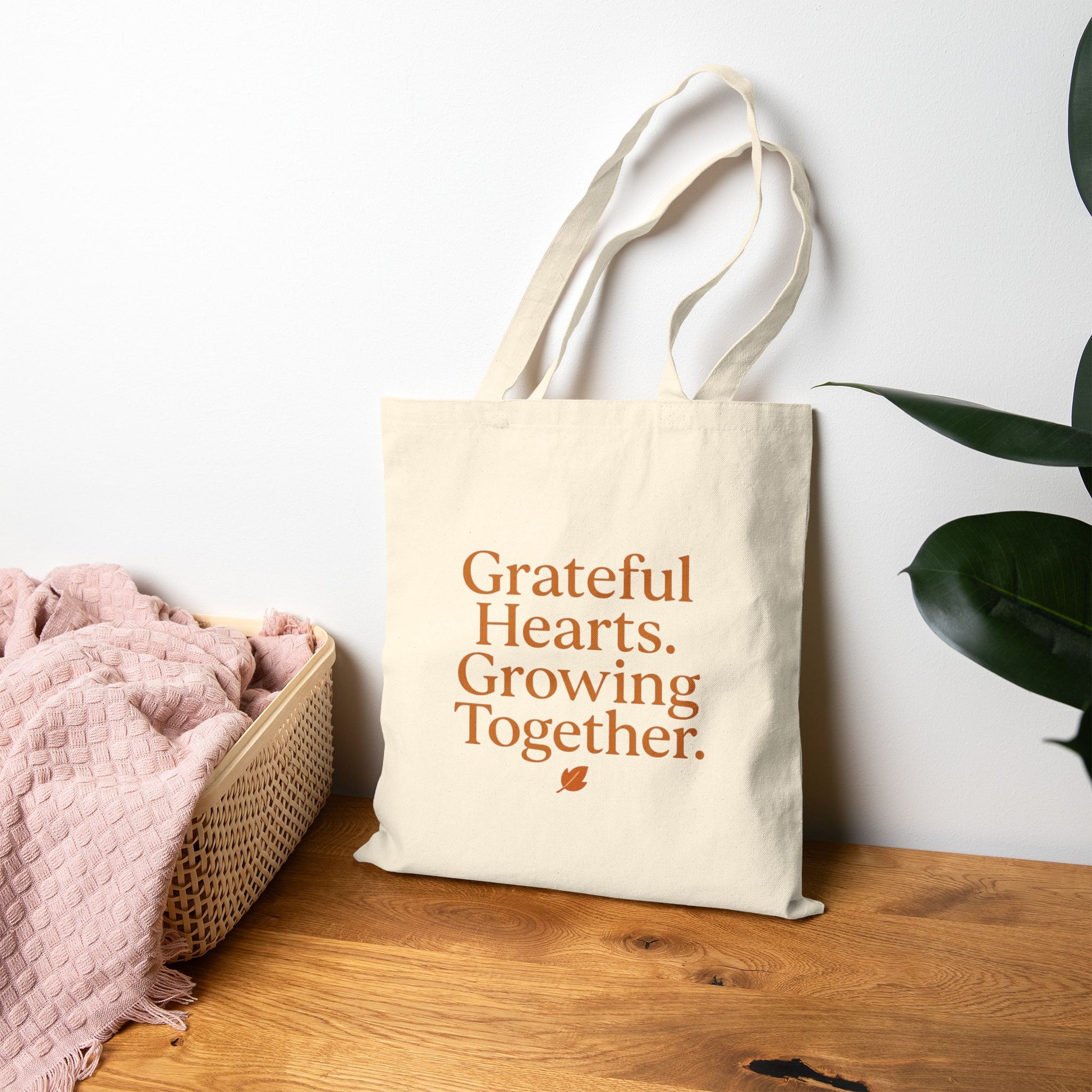 Thanksgiving Tote Bag - Grateful Hearts & Happy Thanksgiving Design